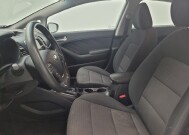 2018 Kia Forte in Memphis, TN 38115 - 18150082 17