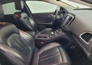 2017 Chrysler 200 in Memphis, TN 38115 - 18150087 21