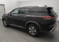 2023 Nissan Pathfinder in Houston, TX 77034 - 18150118 3