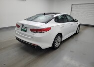 2018 Kia Optima in Miamisburg, OH 45342 - 18150174 9