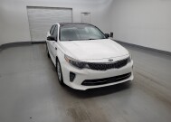 2018 Kia Optima in Miamisburg, OH 45342 - 18150174 14