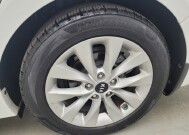 2018 Kia Optima in Miamisburg, OH 45342 - 18150174 31