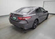 2018 Toyota Camry in Maple Heights, OH 44137 - 18150175 9