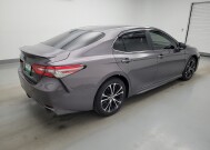 2018 Toyota Camry in Maple Heights, OH 44137 - 18150175 10