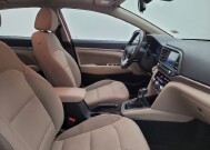 2020 Hyundai Elantra in Toledo, OH 43617 - 18150185 21