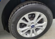 2018 Ford Escape in Maple Heights, OH 44137 - 18150199 31
