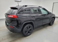 2018 Jeep Cherokee in Miamisburg, OH 45342 - 18150204 10