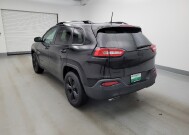 2018 Jeep Cherokee in Miamisburg, OH 45342 - 18150204 5