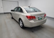 2015 Chevrolet Cruze in Maple Heights, OH 44137 - 18150221 5