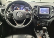 2020 Jeep Cherokee in Miamisburg, OH 45342 - 18150234 22