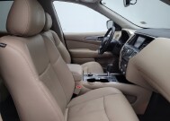 2019 Nissan Pathfinder in Cincinnati, OH 45255 - 18150236 21