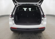 2023 Jeep Grand Cherokee in Pittsburgh, PA 15236 - 18150256 29