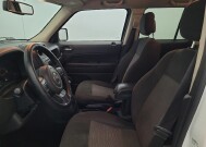 2016 Jeep Patriot in Pittsburgh, PA 15236 - 18150275 17