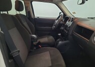 2016 Jeep Patriot in Pittsburgh, PA 15236 - 18150275 21