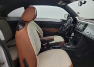 2015 Volkswagen Beetle in Williamstown, NJ 8094 - 18150292 21