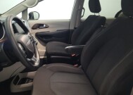 2021 Chrysler Voyager in Pittsburgh, PA 15236 - 18150298 17