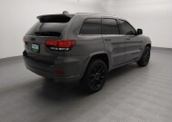 2019 Jeep Grand Cherokee in Independence, MO 64055 - 18150350 10