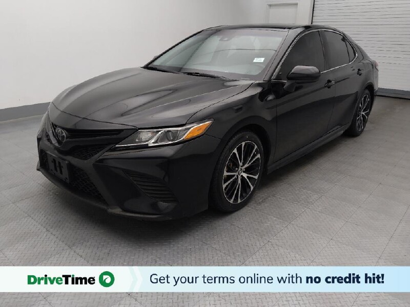 2018 Toyota Camry in Springfield, MO 65807 - 18150357