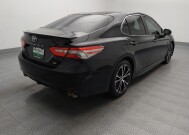 2018 Toyota Camry in Springfield, MO 65807 - 18150357 9