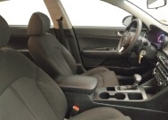 2018 Kia Optima in Des Moines, IA 50310 - 18150365 21