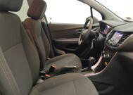 2020 Chevrolet Trax in Des Moines, IA 50310 - 18150372 21