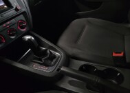 2016 Volkswagen Jetta in Pittsburgh, PA 15236 - 18150380 26