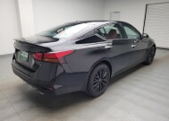 2025 Nissan Altima in Midlothian, IL 60445 - 18150390 9