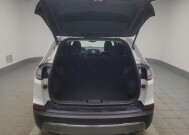 2019 Jeep Cherokee in Indianapolis, IN 46219 - 18150409 29