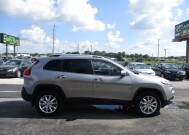 2017 Jeep Cherokee in Oak Grove, MO 64075 - 18150420 4