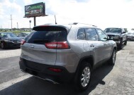 2017 Jeep Cherokee in Oak Grove, MO 64075 - 18150420 5