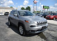 2017 Jeep Cherokee in Oak Grove, MO 64075 - 18150420 3