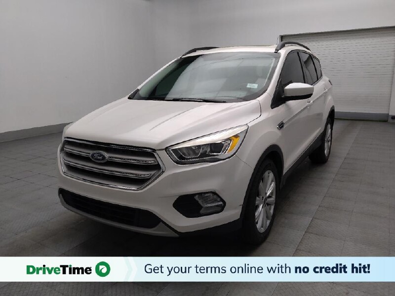 2019 Ford Escape in Morrow, GA 30260 - 18150446