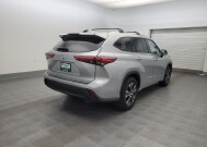 2020 Toyota Highlander in Phoenix, AZ 85022 - 18150479 9