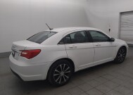 2014 Chrysler 200 in Tallahassee, FL 32304 - 18150507 10
