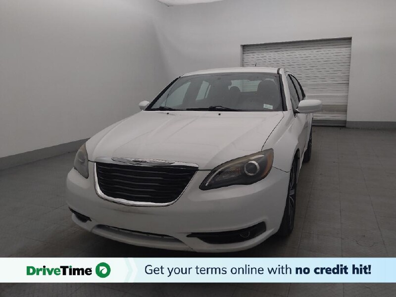 2014 Chrysler 200 in Tallahassee, FL 32304 - 18150507