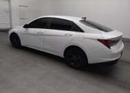 2021 Hyundai Elantra in Jacksonville, FL 32210 - 18150548 3