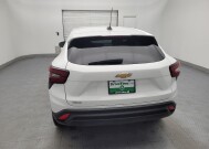 2024 Chevrolet Trax in Wilmington, NC 28405 - 18150561 6