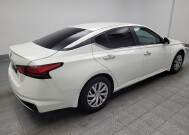 2019 Nissan Altima in Huntsville, AL 35816 - 18150579 9