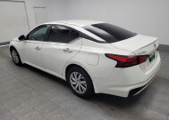 2019 Nissan Altima in Huntsville, AL 35816 - 18150579 5