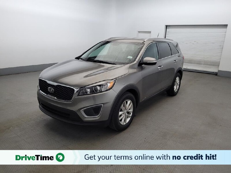 2017 Kia Sorento in Pittsburgh, PA 15237 - 18150605