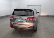 2017 Kia Sorento in Pittsburgh, PA 15237 - 18150605 7