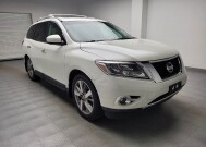 2015 Nissan Pathfinder in Eastpointe, MI 48021 - 18150636 13