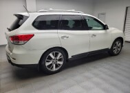 2015 Nissan Pathfinder in Eastpointe, MI 48021 - 18150636 10