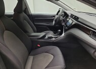 2019 Toyota Camry in Eastpointe, MI 48021 - 18150671 21