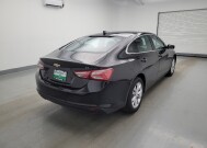 2022 Chevrolet Malibu in Toledo, OH 43617 - 18150686 9