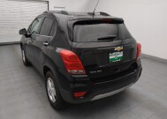 2018 Chevrolet Trax in Charleston, SC 29414 - 18150694 5