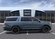2026 GMC Yukon XL in Burlington, WI 53105 - 18150777 5