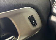 2025 Chrysler Pacifica in Burlington, WI 53105 - 18150780 35