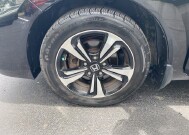 2015 Honda Civic in Marysville, OH 43040 - 18150794 11
