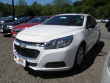 2015 Chevrolet Malibu in Barton, MD 21521